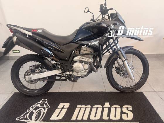 HONDA XRE 300 ABS HONDA XRE 300 ABS